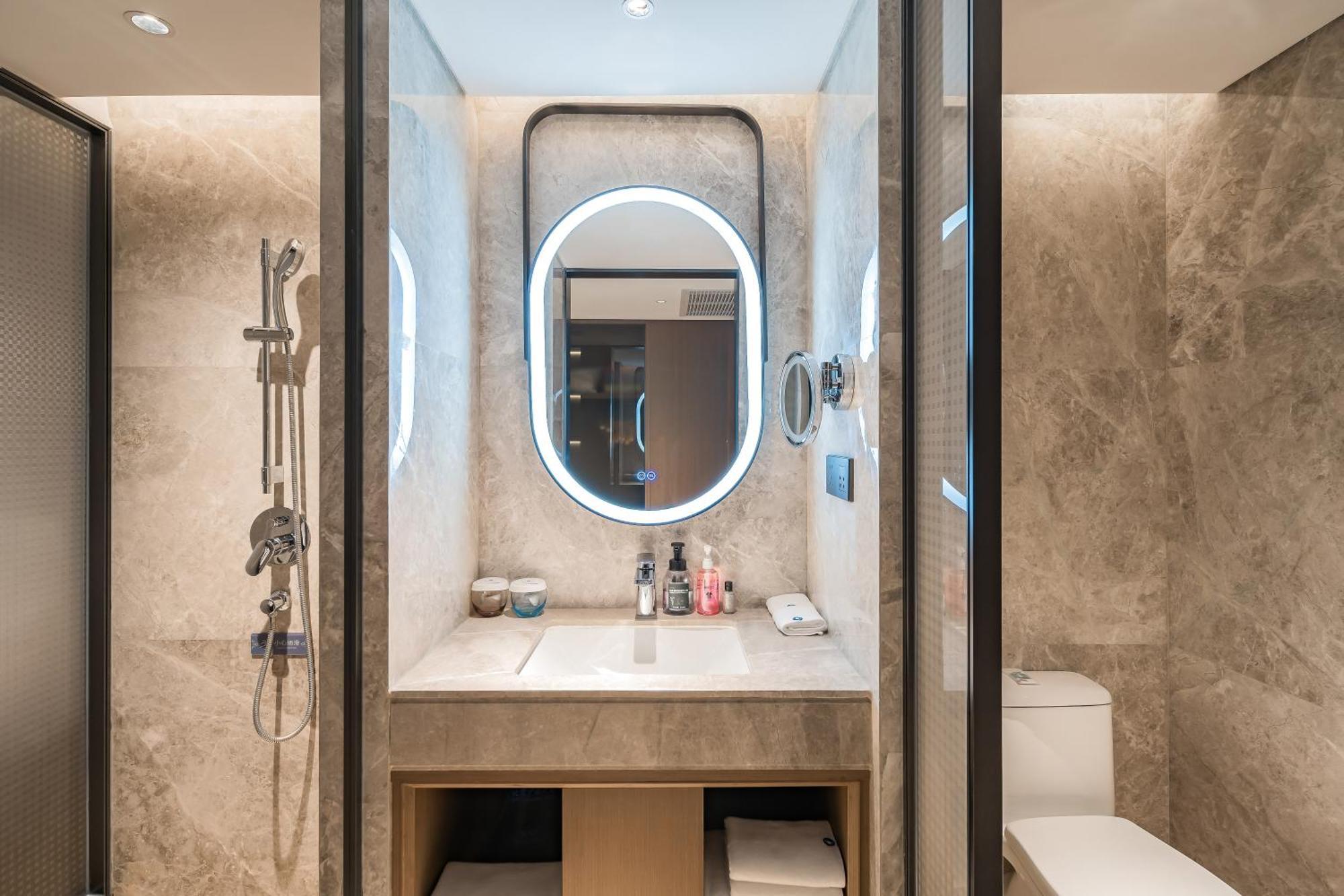 Beijing Guangxi Hotel Экстерьер фото