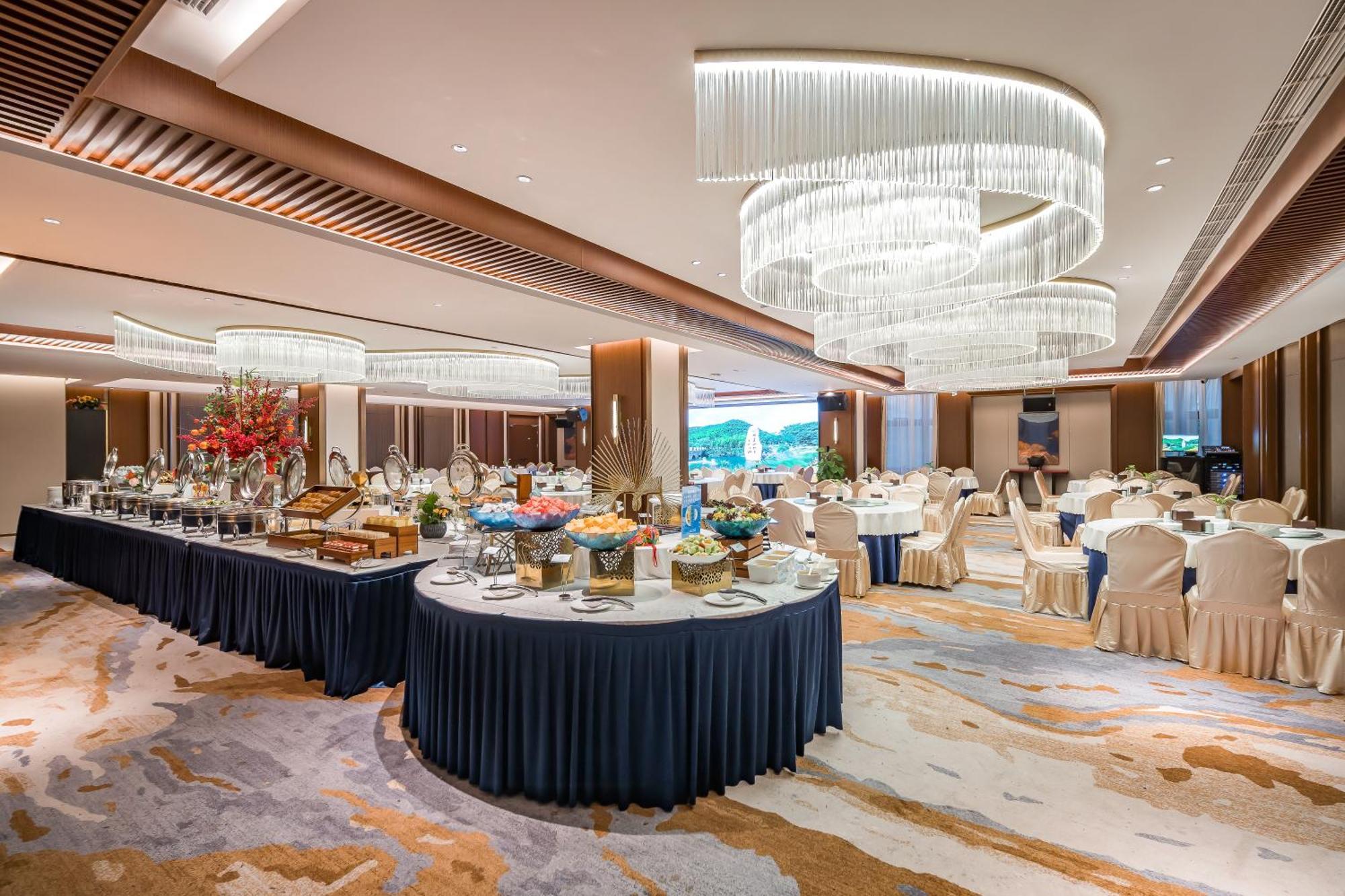 Beijing Guangxi Hotel Экстерьер фото