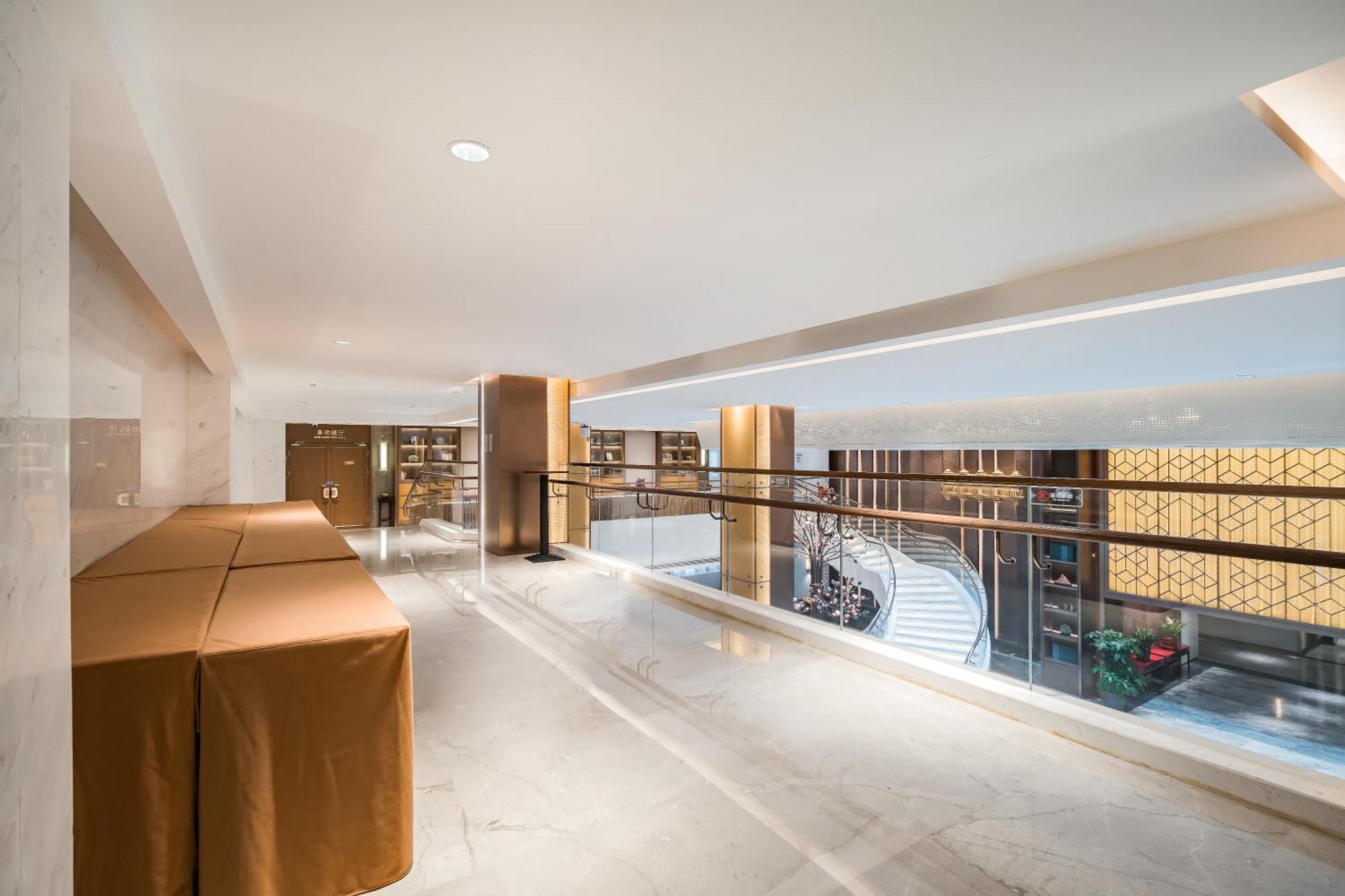 Beijing Guangxi Hotel Экстерьер фото