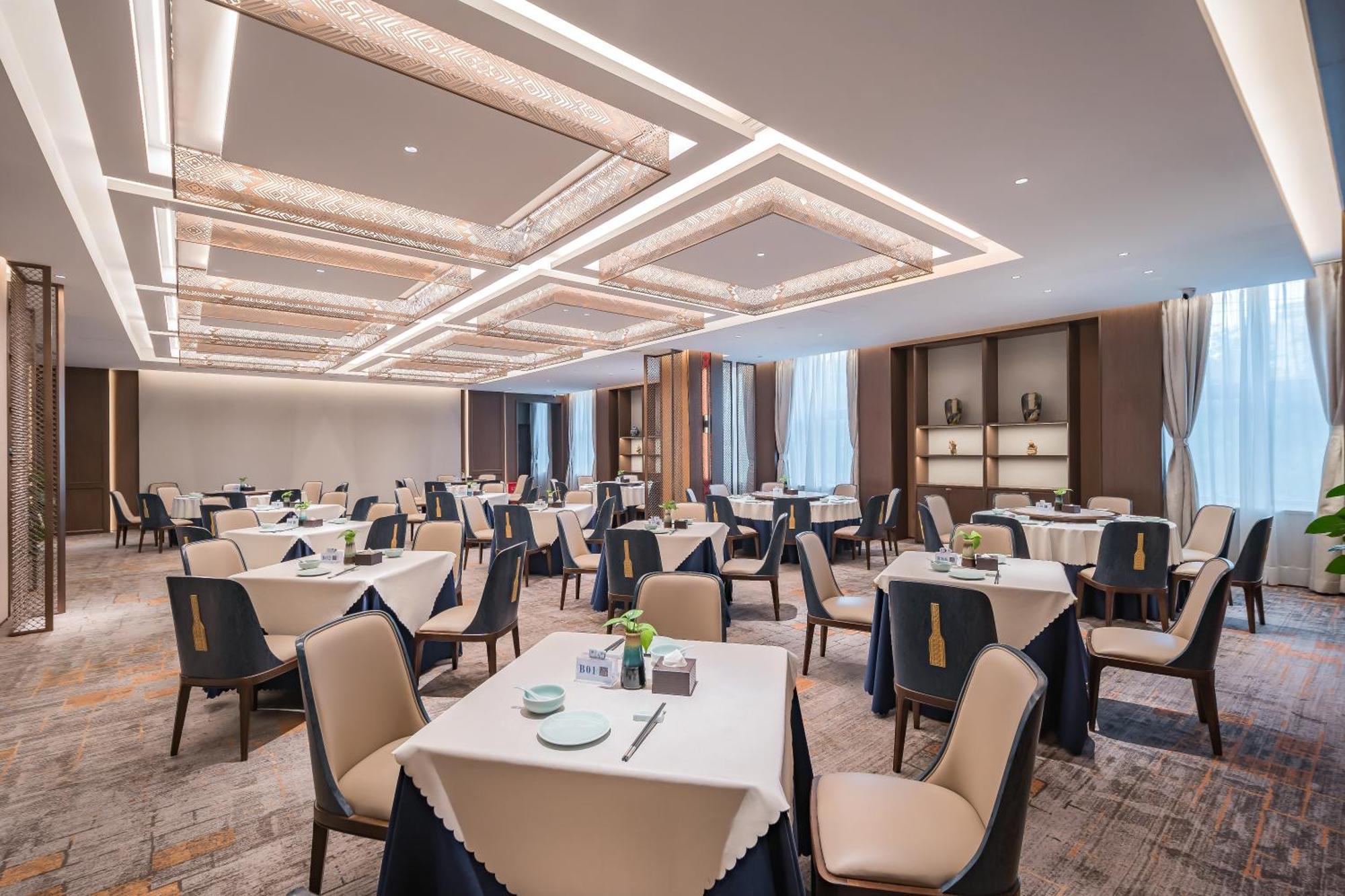 Beijing Guangxi Hotel Экстерьер фото