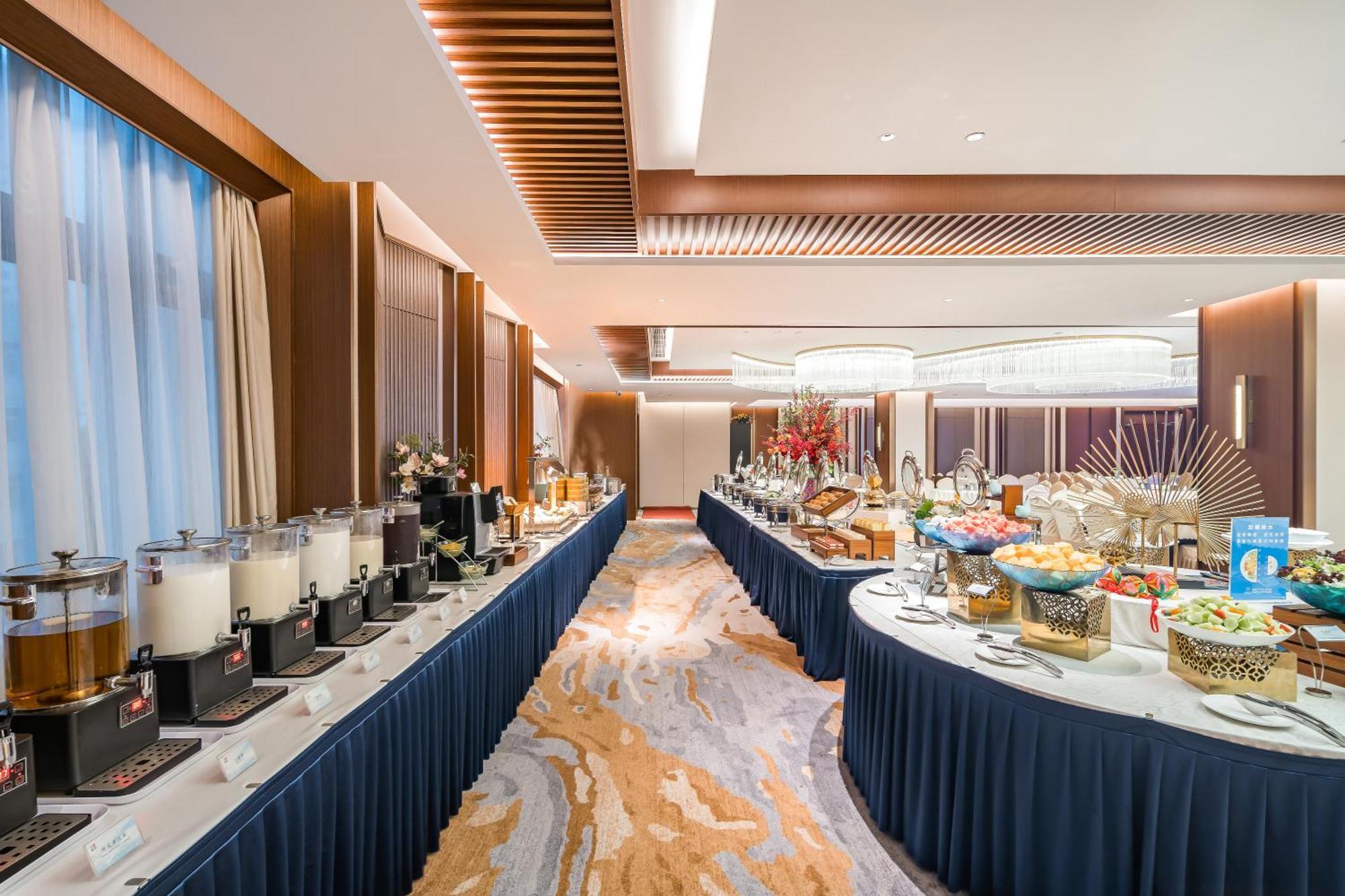 Beijing Guangxi Hotel Экстерьер фото
