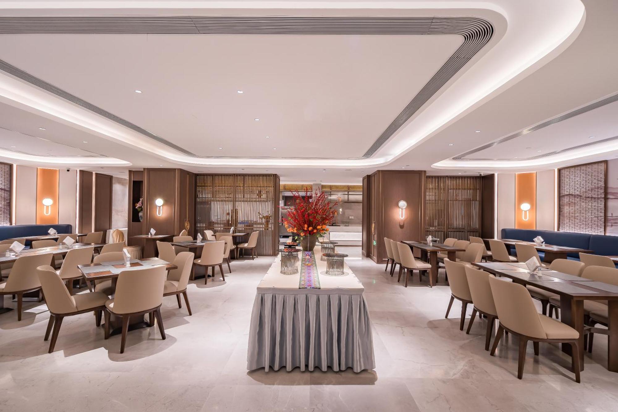 Beijing Guangxi Hotel Экстерьер фото