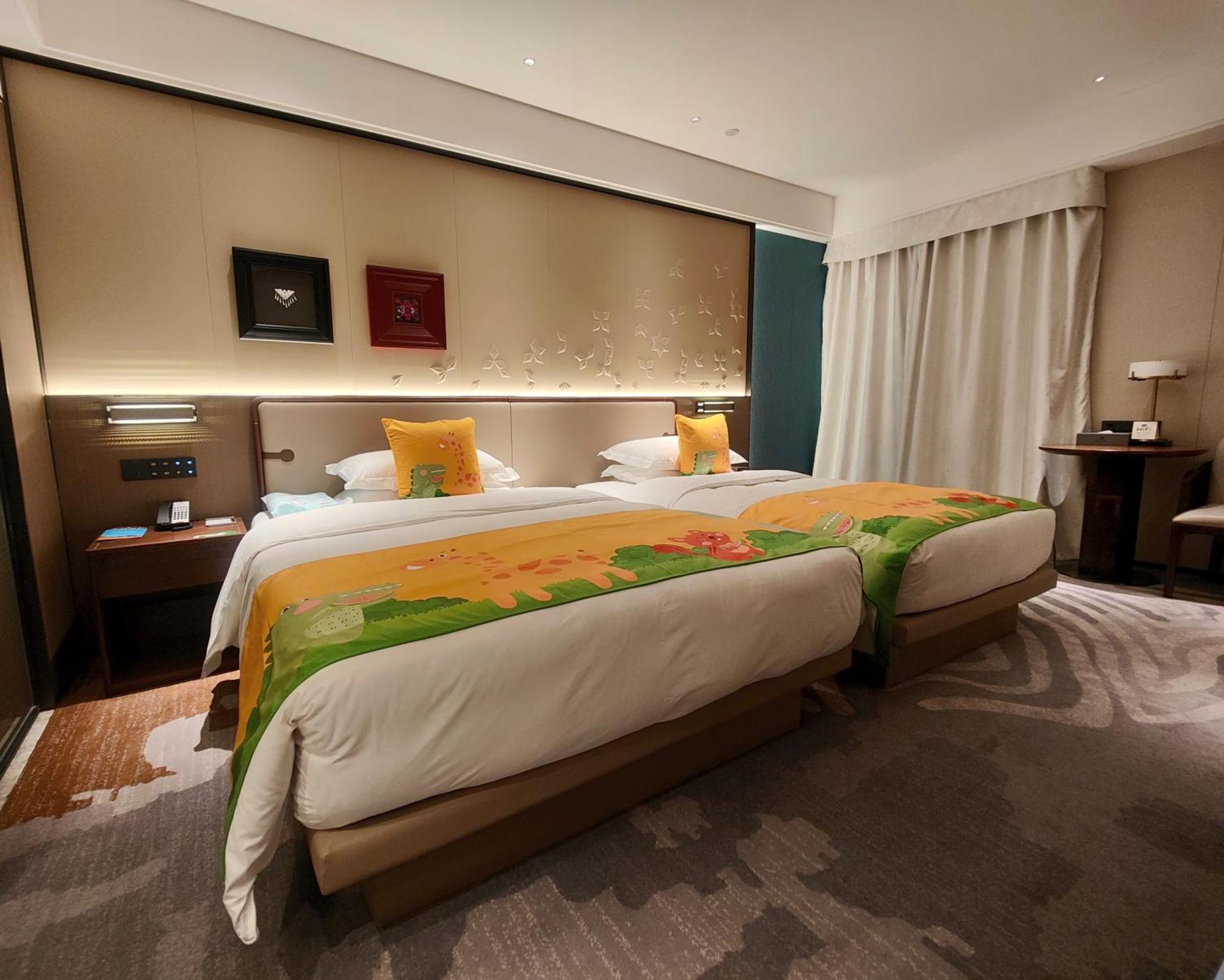 Beijing Guangxi Hotel Экстерьер фото